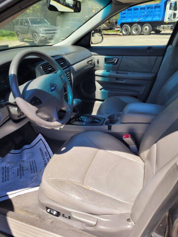 2002 Ford Taurus SEL Deluxe