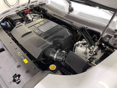 2022 Land Rover Defender 110 V8