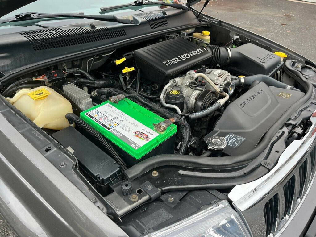 2004 Jeep Grand Cherokee 76