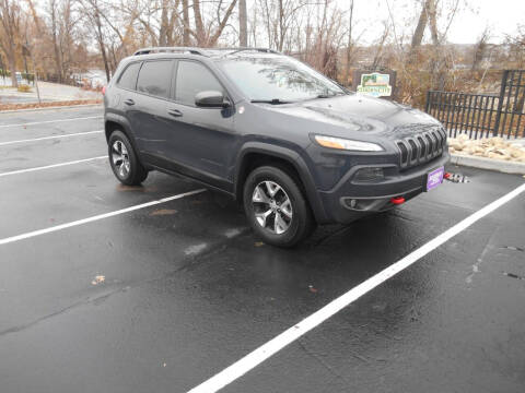 2016 Jeep Cherokee for sale at AUTOTRUST in Boise ID