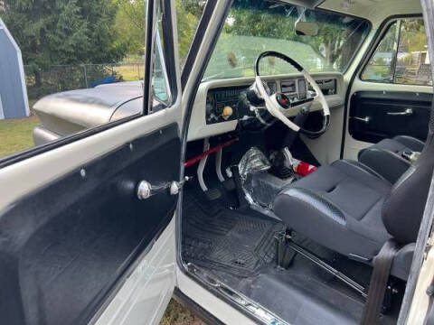 1965 Chevrolet C/K 20 Series