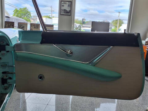 1955 Ford Thunderbird