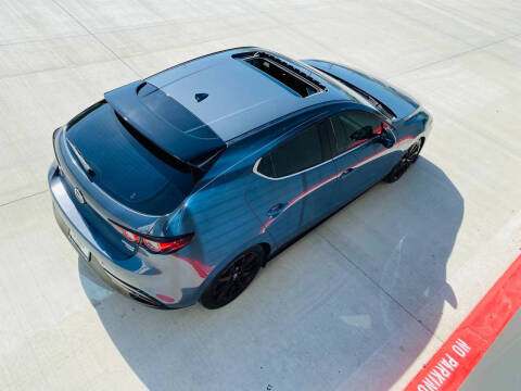 2021 Mazda Mazda3 Hatchback Premium Plus
