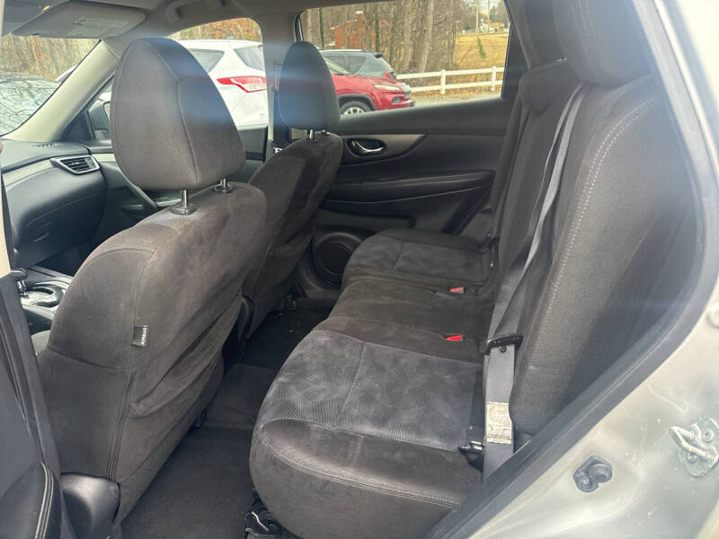 2015 Nissan Rogue SV