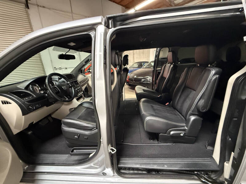 2017 Dodge Grand Caravan SXT