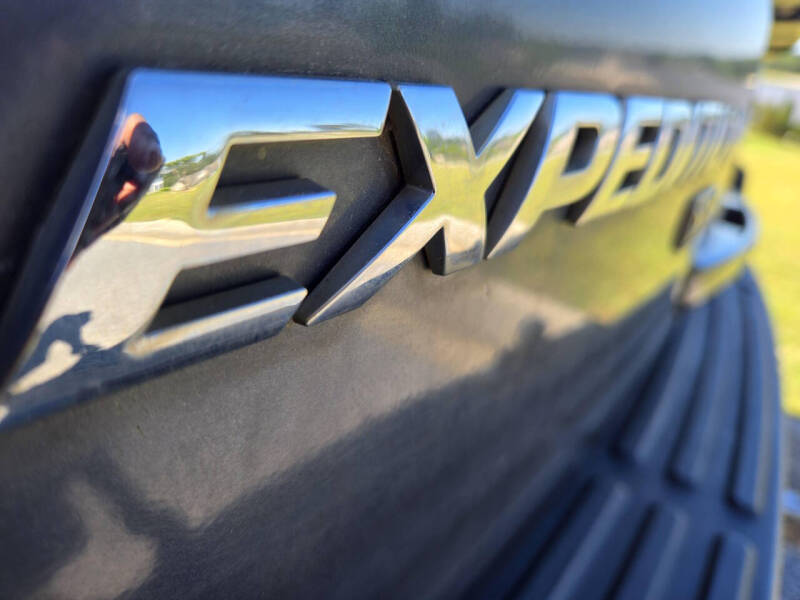 2003 Ford Expedition XLT