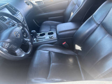 2014 Nissan Pathfinder SL