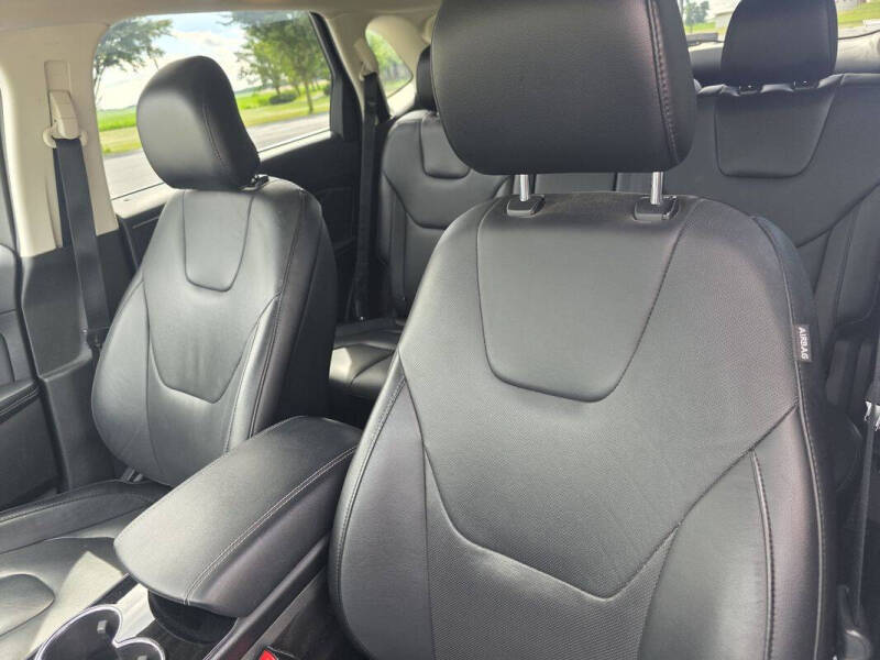 2017 Ford Edge Titanium