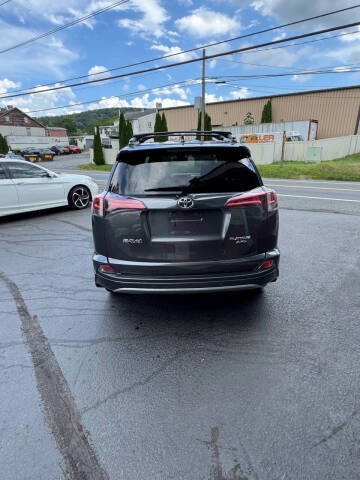 2017 Toyota RAV4 Limited