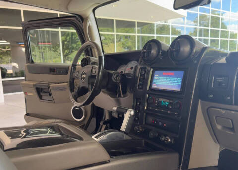 2004 HUMMER H2
