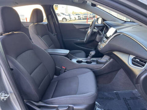 2023 Chevrolet Malibu LT