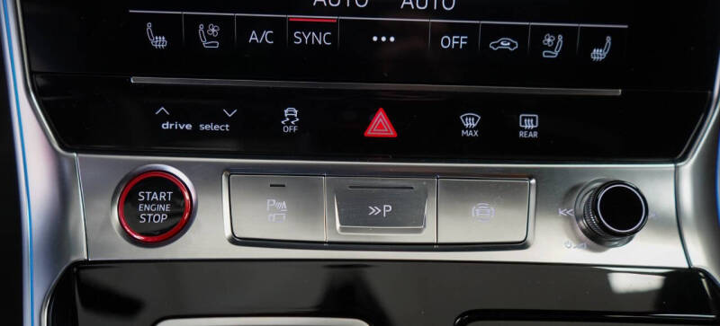 2024 Audi RS 6 Avant 4.0T quattro Avant performance