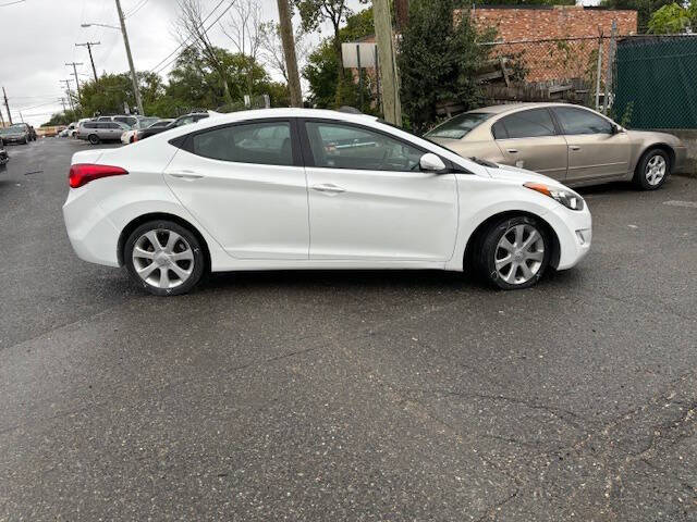 2013 Hyundai Elantra Limited photo 3