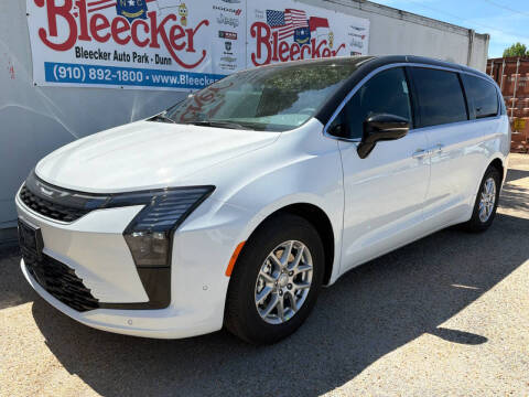 2027 Chrysler Pacifica Select