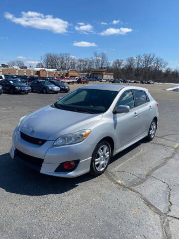 2009 Toyota Matrix for sale at Finish Line Auto in Comstock Park MI
