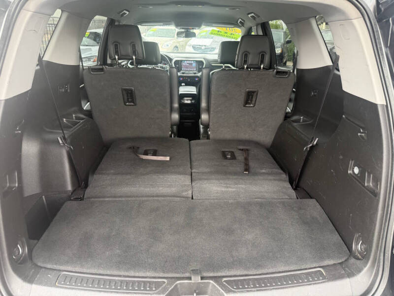 2017 GMC Acadia SLT-1