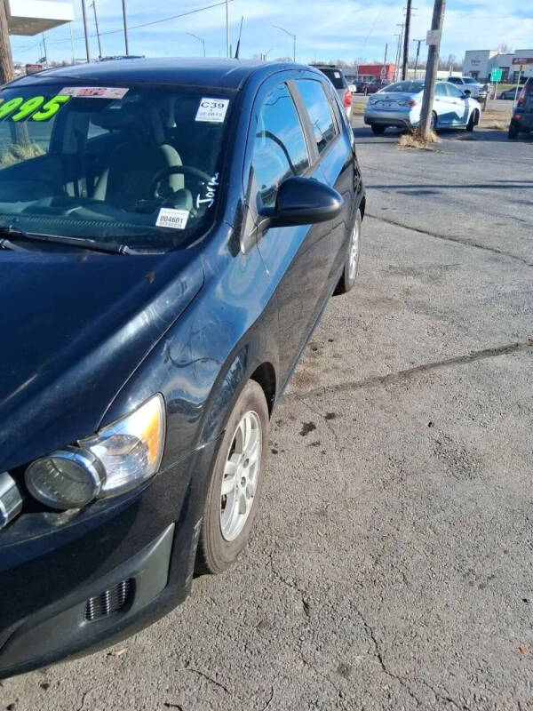 2012 Chevrolet Sonic LS