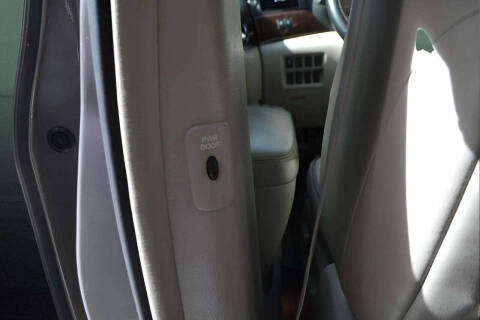 2014 Nissan Quest 3.5 SV