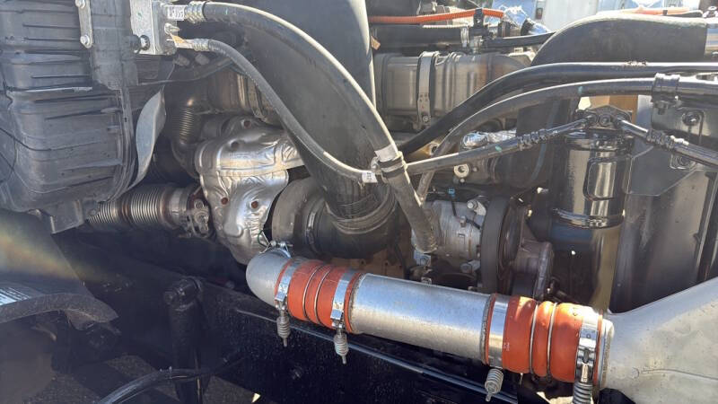 2019 Freightliner Cascadia