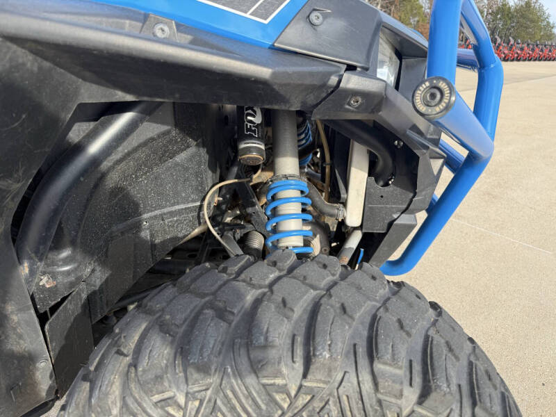 2015 Polaris RZR 900