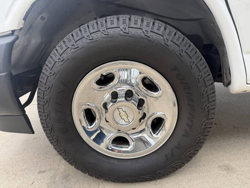 2022 Chevrolet Express 2500