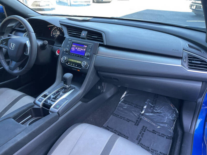 2017 Honda Civic LX-P