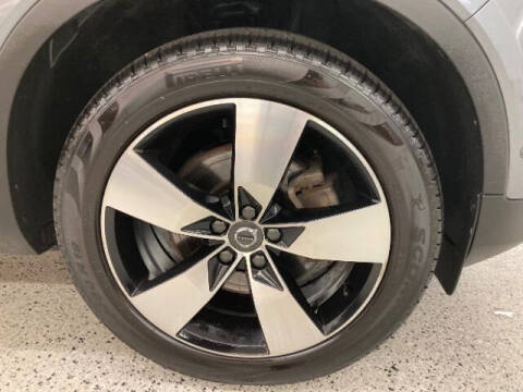 2019 Volvo XC40 T5 R-Design