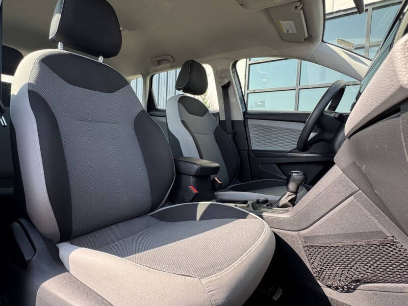 2022 Volkswagen Taos S 4Motion