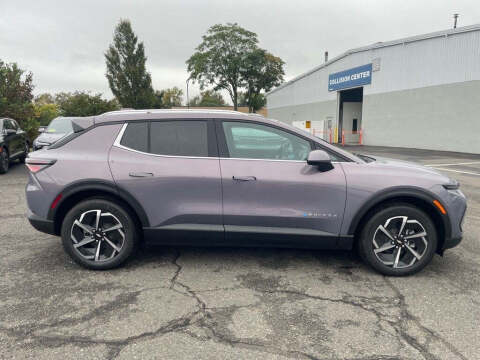 2026 Chevrolet Equinox EV LT 2