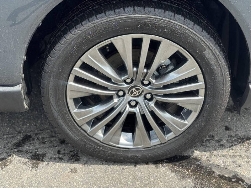 2021 Toyota Venza XLE