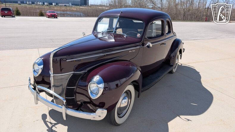 1940 Ford Deluxe