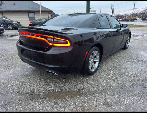 2016 Dodge Charger SE