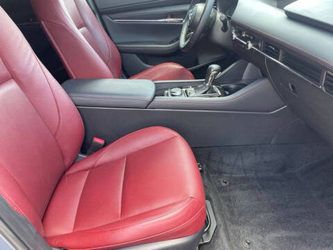 2023 Mazda Mazda3 Hatchback 2.5 S Carbon Edition