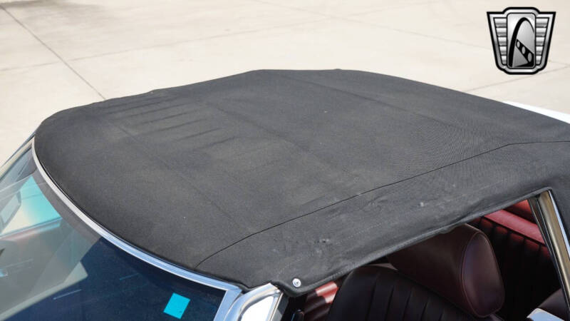 1989 Mercedes-Benz 560-Class 560 SL