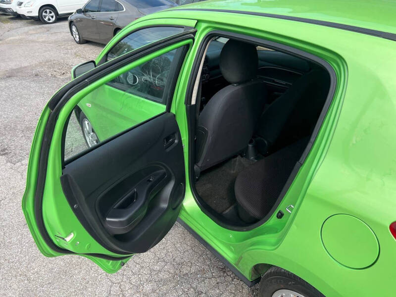 2014 Mitsubishi Mirage ES