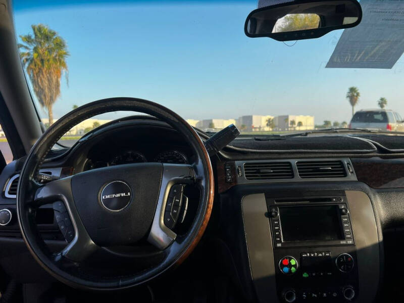 2008 GMC Yukon Denali