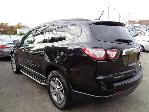 2017 Chevrolet Traverse LT