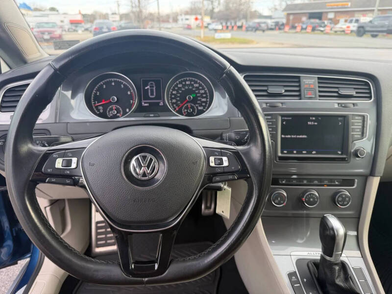 2017 Volkswagen Golf Alltrack