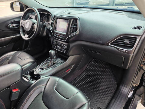 2019 Jeep Cherokee Trailhawk