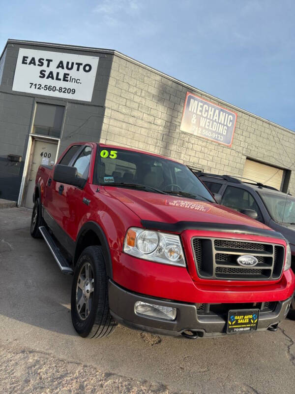 2005 Ford F-150 for sale at EAST AUTO SALES INC in Sioux City IA