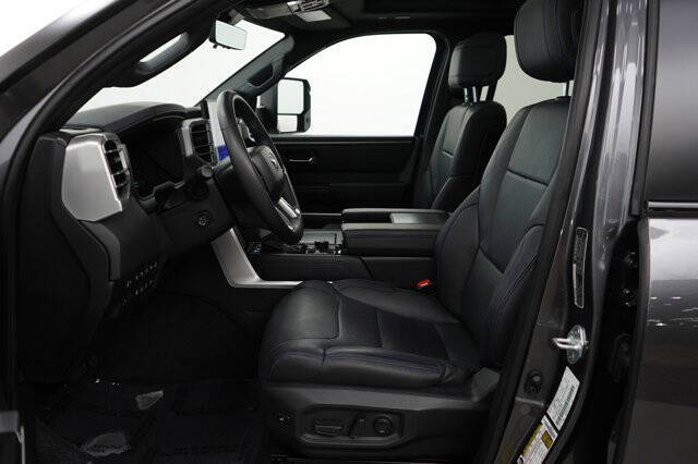 2024 Toyota Sequoia Platinum