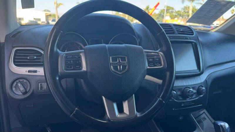 2019 Dodge Journey Crossroad