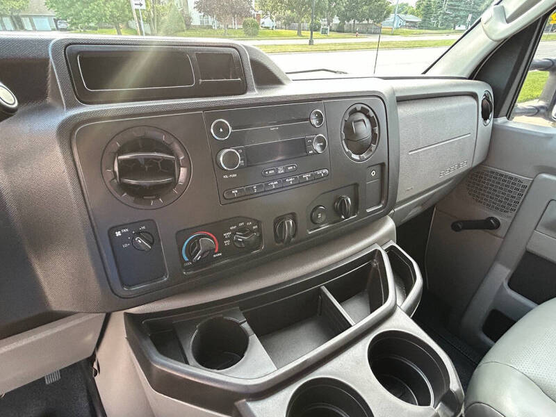 2013 Ford E-Series
