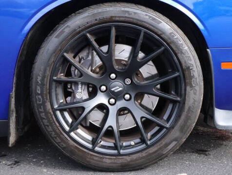 2018 Dodge Challenger 392 HEMI Scat Pack Shaker