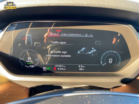 2022 Audi e-tron GT quattro Premium Plus