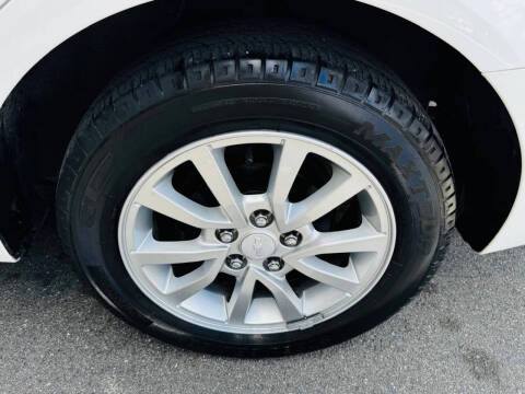 2019 Chevrolet Sonic LT Auto