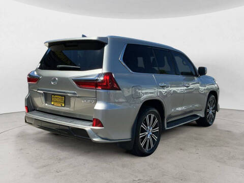 2020 Lexus LX 570 Three-Row