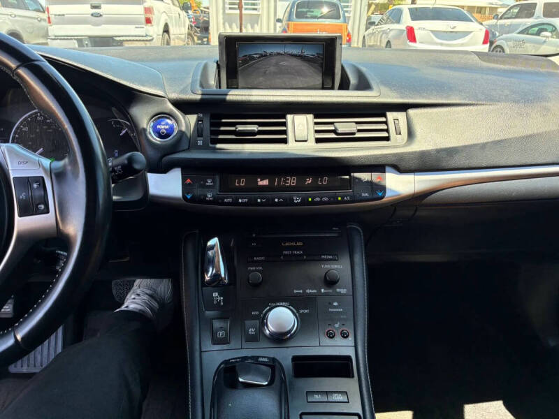 2013 Lexus CT 200h