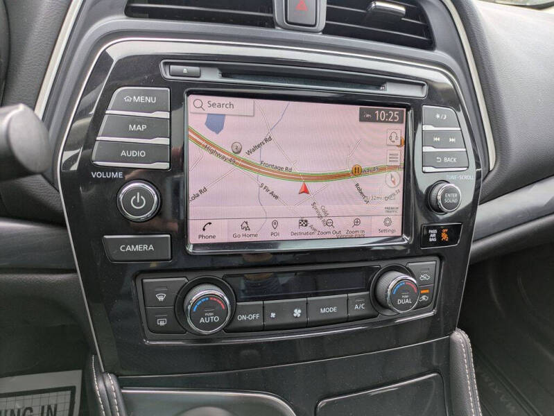 2023 Nissan Maxima 3.5 Platinum