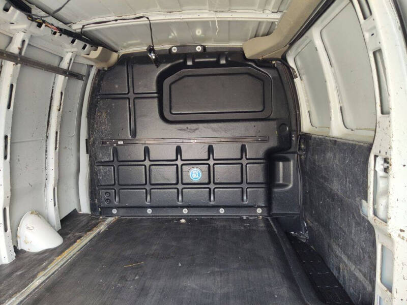 2021 Chevrolet Express 2500